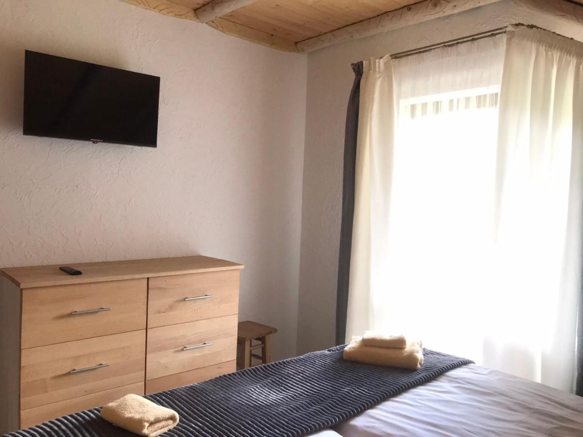Vovna Lägenhet Tatariv Exteriör bild