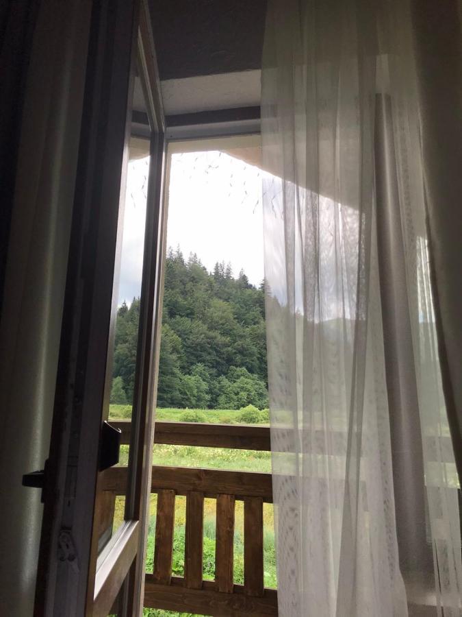 Vovna Lägenhet Tatariv Exteriör bild