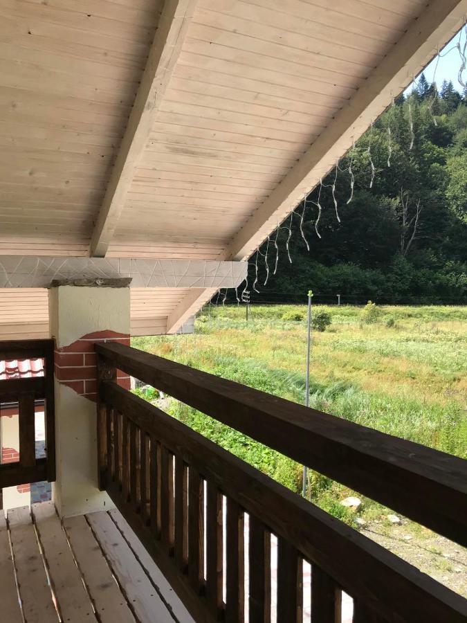 Vovna Lägenhet Tatariv Exteriör bild