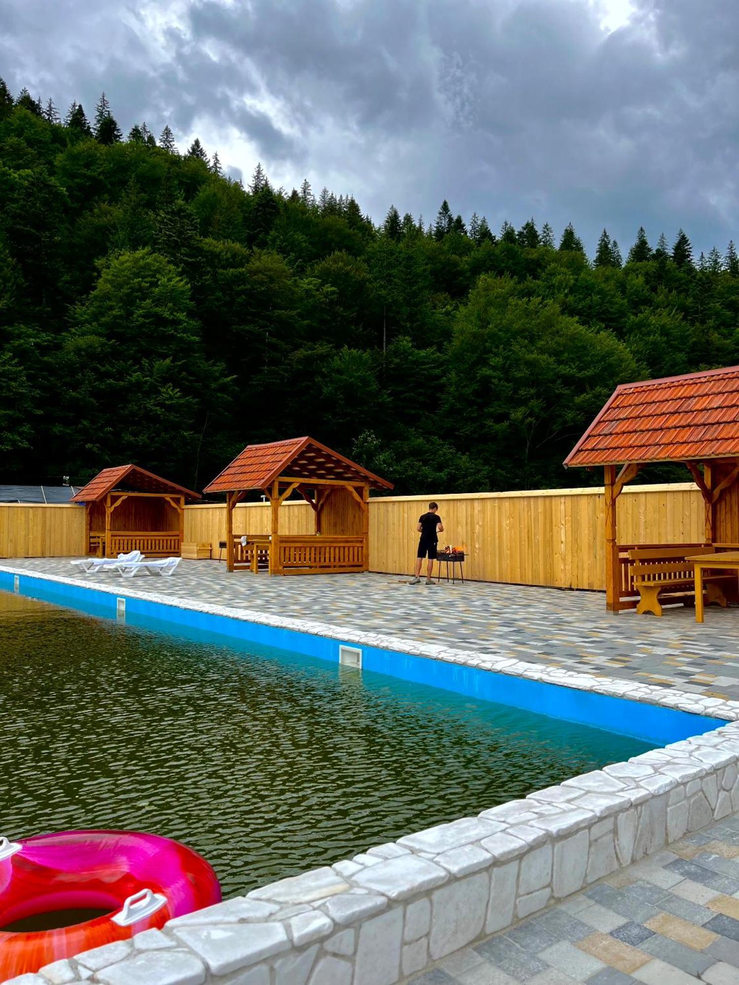 Vovna Lägenhet Tatariv Exteriör bild